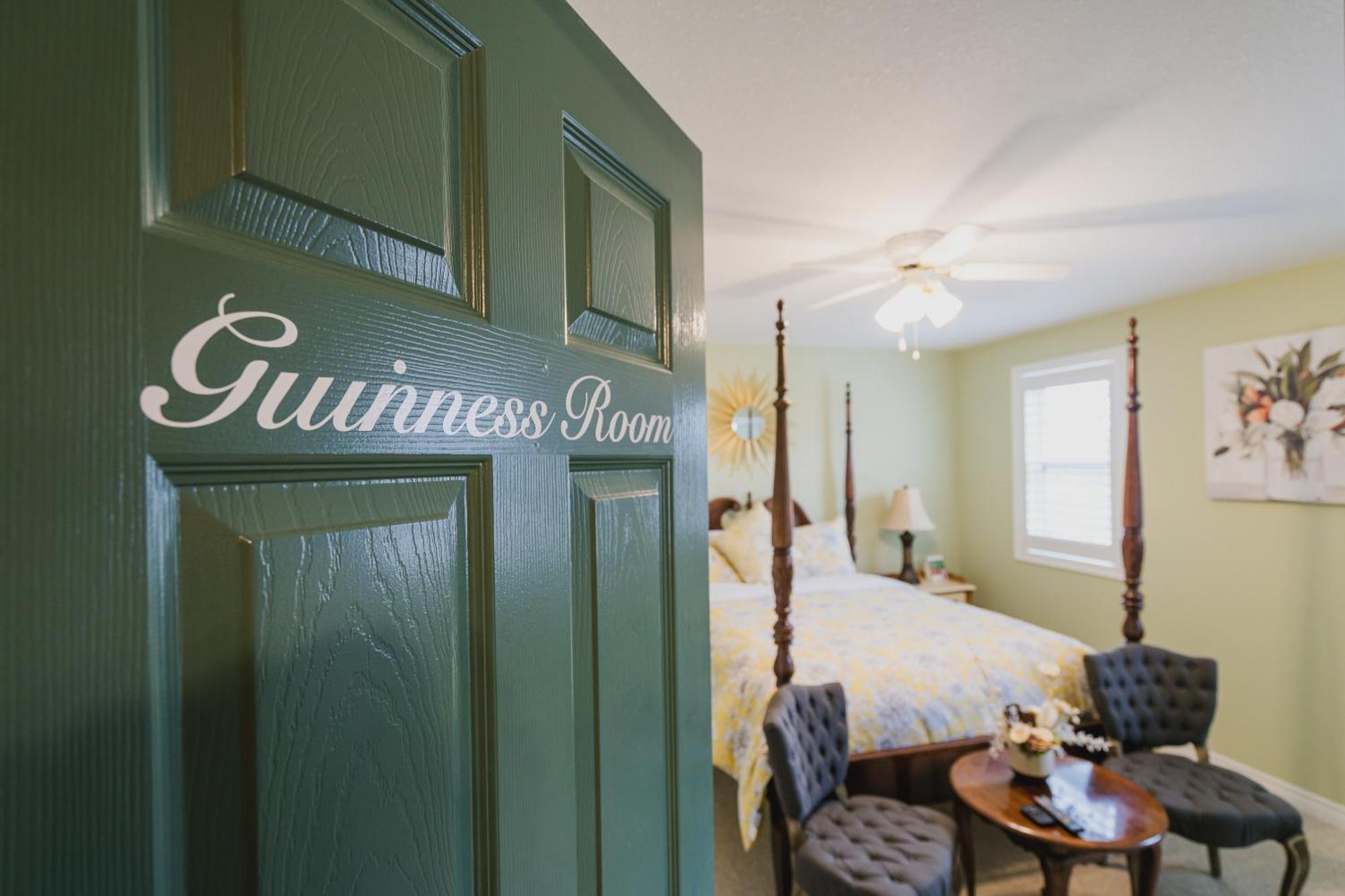 Old Town Country Landing Bed & Breakfast Niagara-on-the-Lake Dış mekan fotoğraf